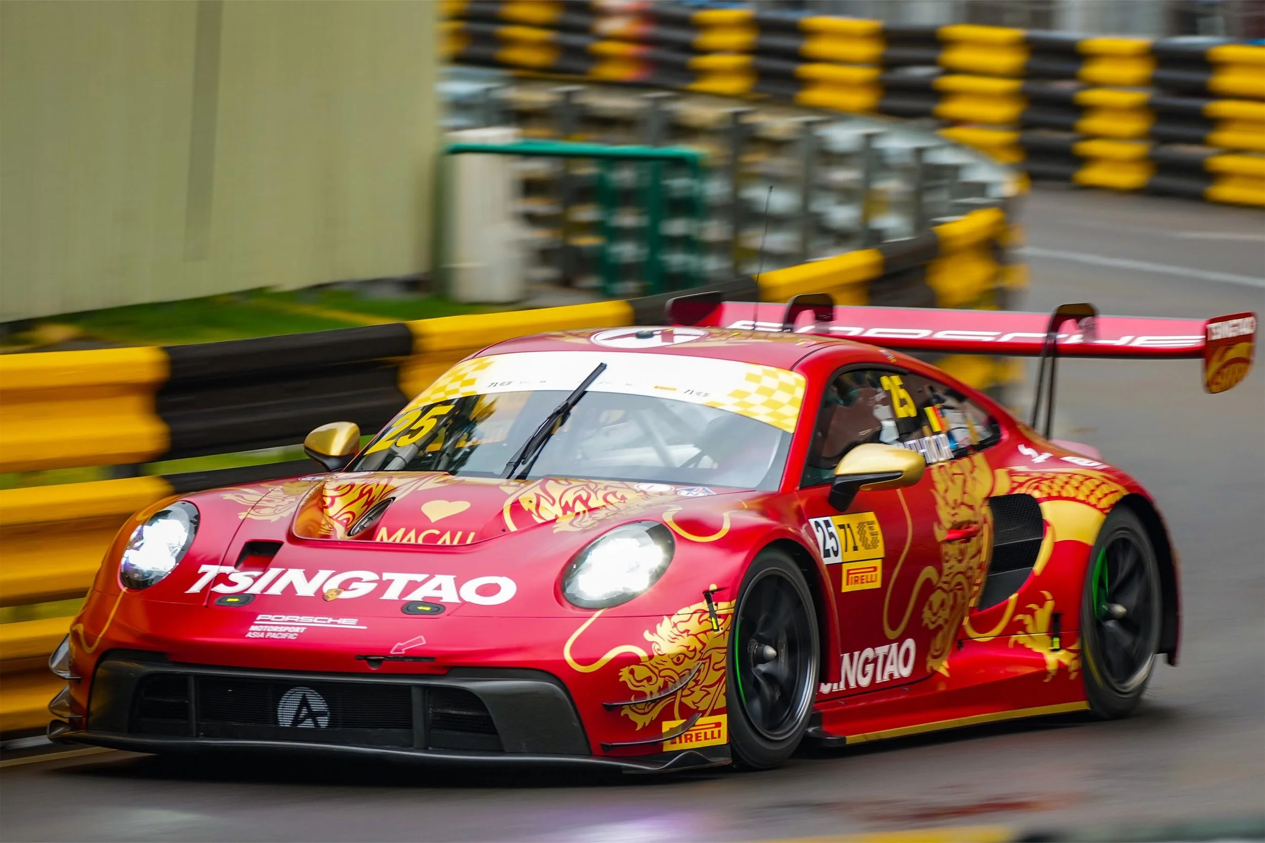 Maro Engel and Mercedes-AMG win Macau GT Race — Car Racing Reporter